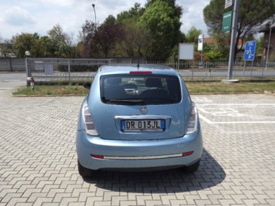 Lancia Ypsilon 1.2 Argento (6)