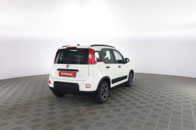 Fiat Panda 1.0 FireFly S&S Hybrid City Cross (4)