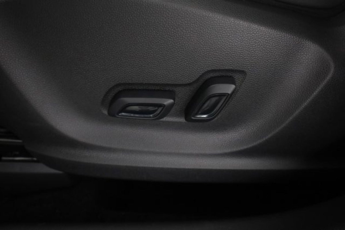 Mg ZS ZS 1.5 Luxury (13)
