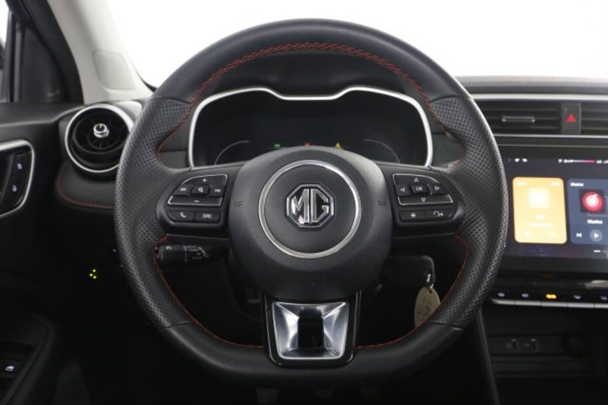 Mg ZS ZS 1.5 Luxury (5)