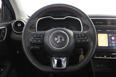 Mg ZS ZS 1.5 Luxury (5)