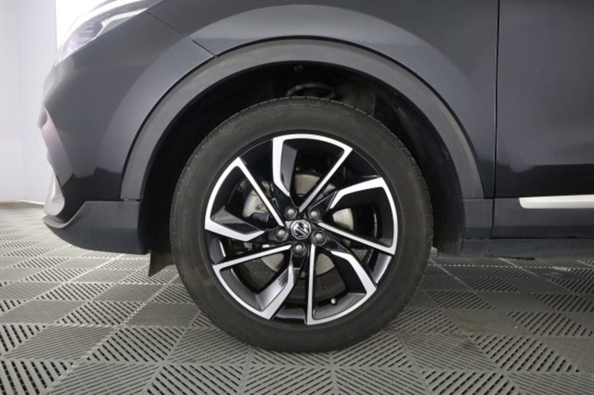 Mg ZS ZS 1.5 Luxury (8)