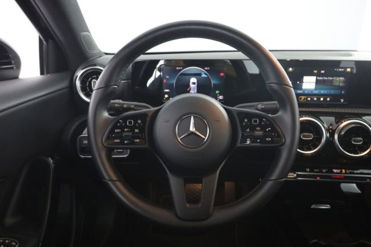 Mercedes-Benz Classe A 180 d Automatic Business (5)