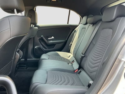Mercedes-Benz Classe A 180 Automatic Executive (10)