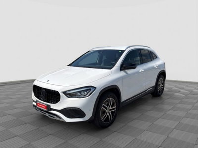 Mercedes-Benz CLA Shooting Brake 180 d Automatic Shooting Brake Sport usata