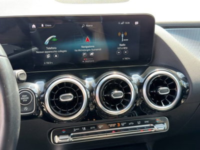 Mercedes-Benz CLA Shooting Brake 180 d Automatic Shooting Brake Sport (17)
