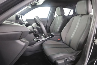 Peugeot 2008 PureTech 100 S&S Allure (2)