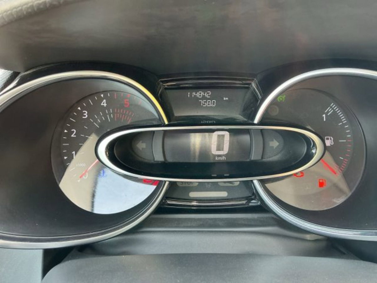 Renault Clio dCi 8V 75CV Start&Stop 5 porte Energy Autoscuola (14)