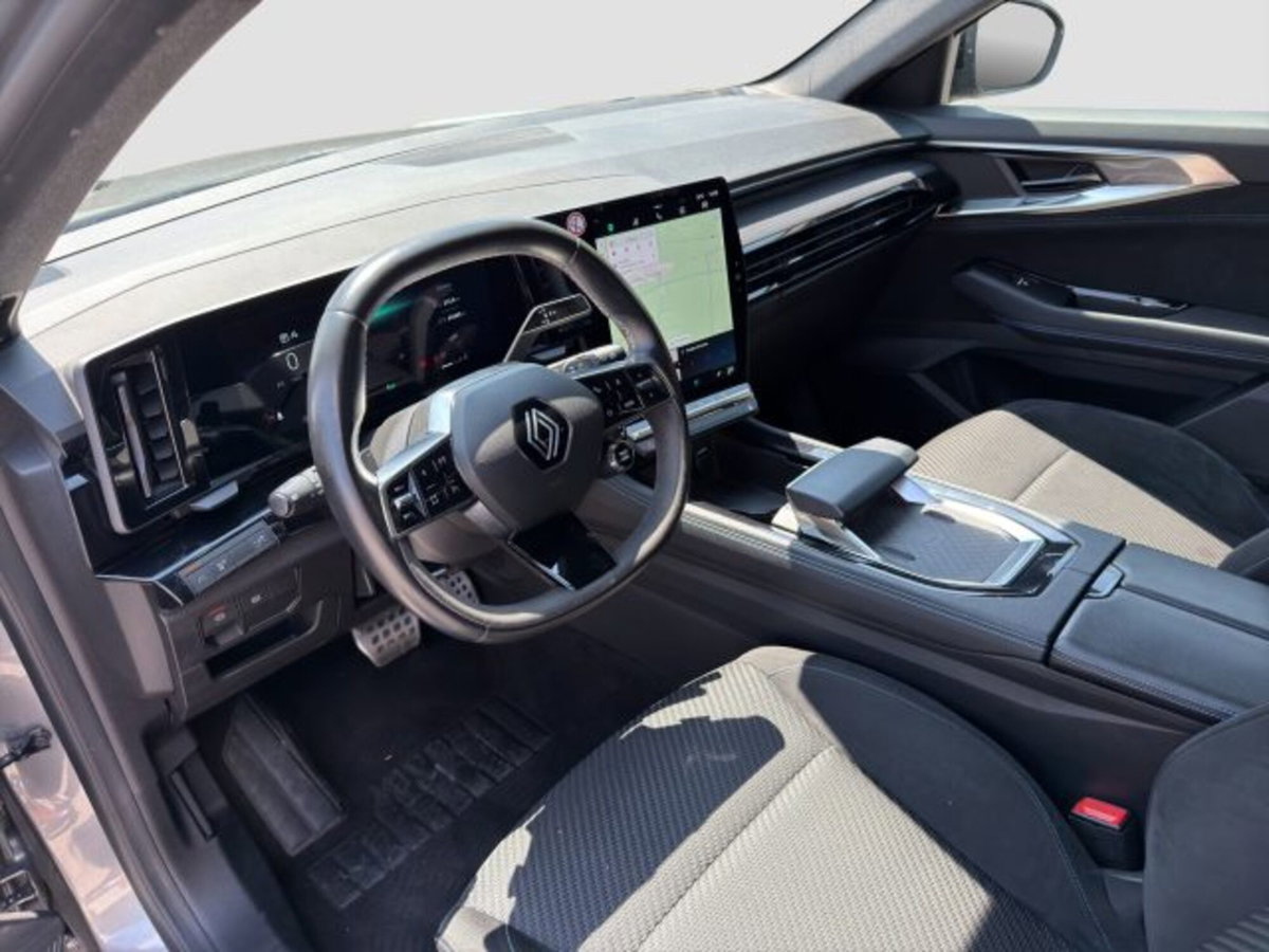 Renault Austral 1.3 mild hybrid Techno Esprit Alpine 160cv auto (9)