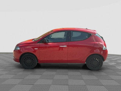Lancia Ypsilon 1.0 FireFly 5 porte S&S Hybrid Ecochic A. Ferretti (2)