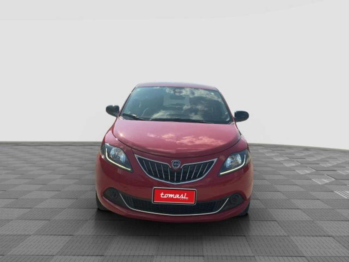 Lancia Ypsilon 1.0 FireFly 5 porte S&S Hybrid Ecochic A. Ferretti (8)