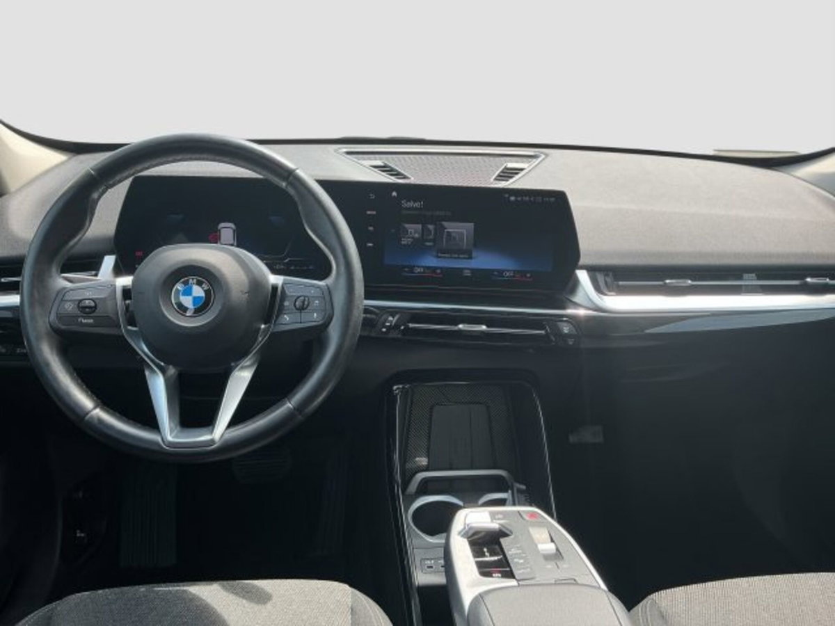 BMW X1 sDrive 18d Edition Essence (11)