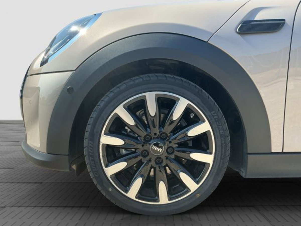 MINI Mini 1.5 Cooper Business 5 porte (15)