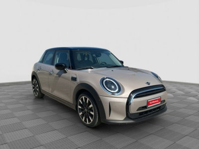 MINI Mini 1.5 Cooper Business 5 porte (7)