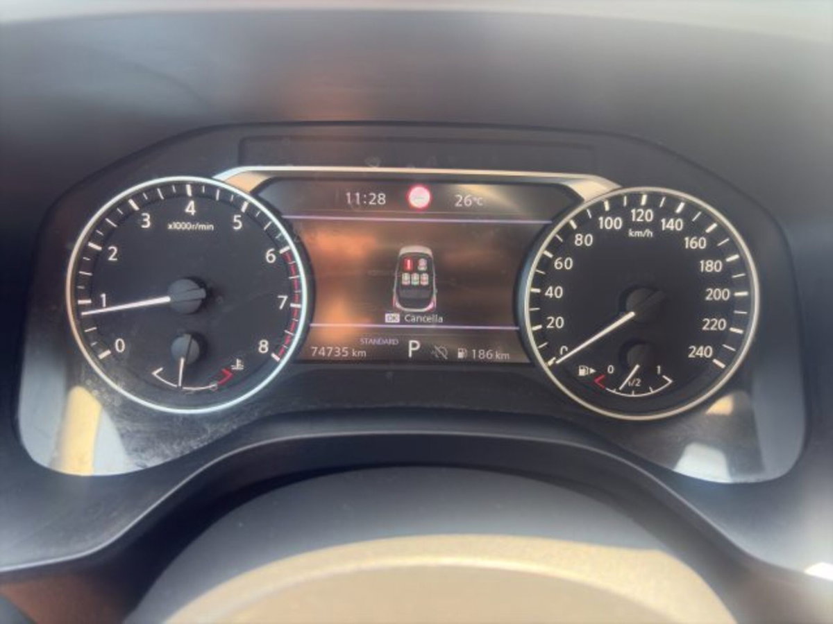 Nissan Qashqai 1.3 mhev Business 2wd 158cv xtronic (14)
