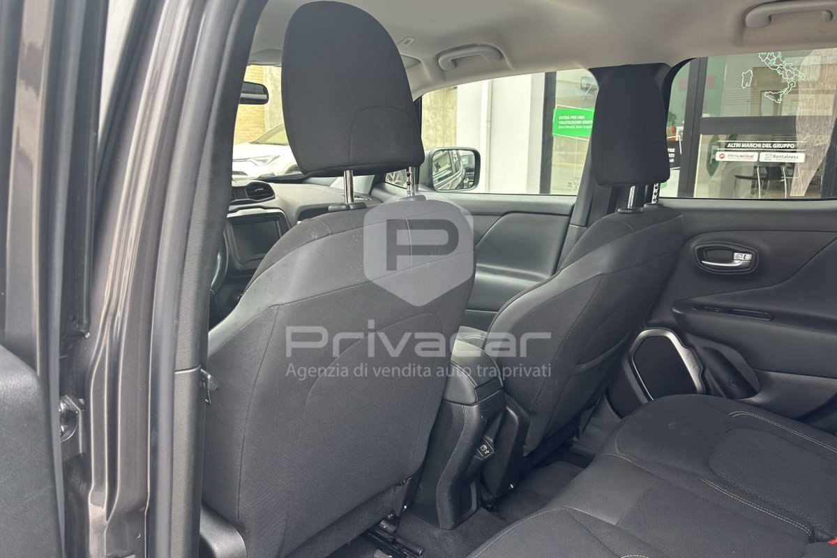 Jeep Renegade 1.6 Mjt DDCT 120 CV Limited (14)