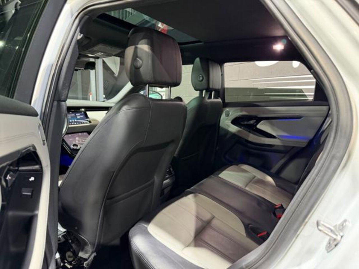 Land Rover Range Rover Evoque 2.0 TD4 180 CV 5p. Landmark Edition (10)