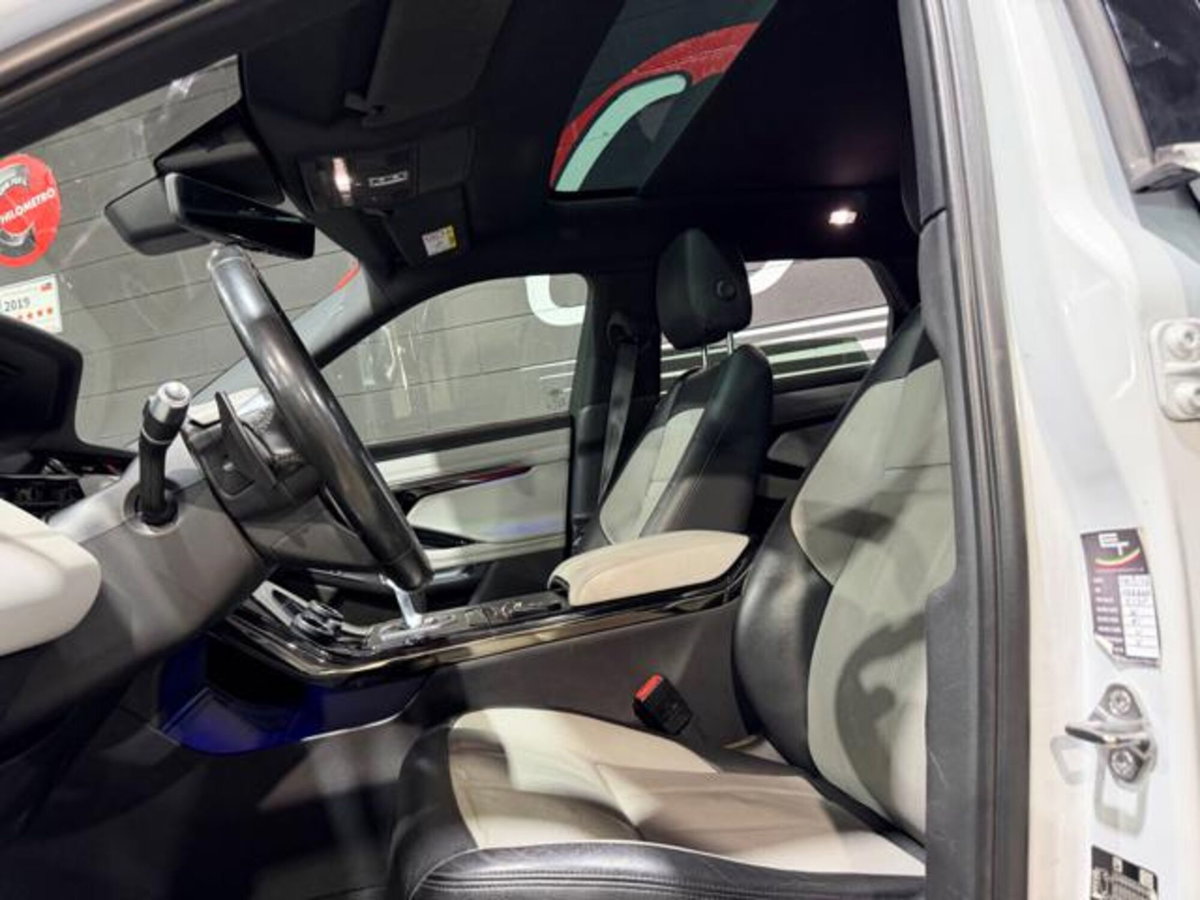 Land Rover Range Rover Evoque 2.0 TD4 180 CV 5p. Landmark Edition (14)