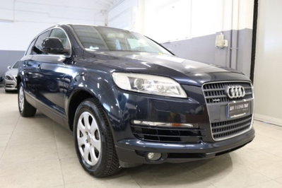 Audi Q7 3.0 V6 TDI 233CV quattro tiptronic