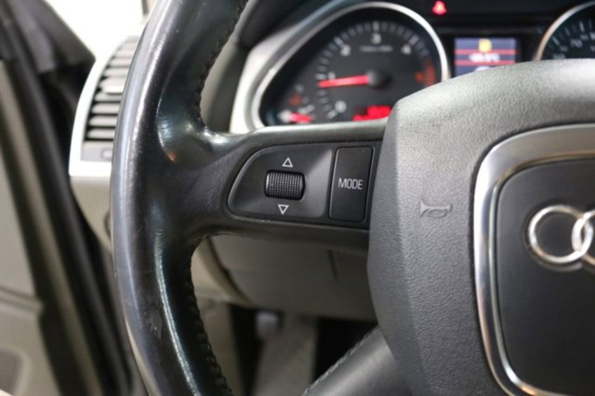 Audi Q7 3.0 V6 TDI 233CV quattro tiptronic (17)