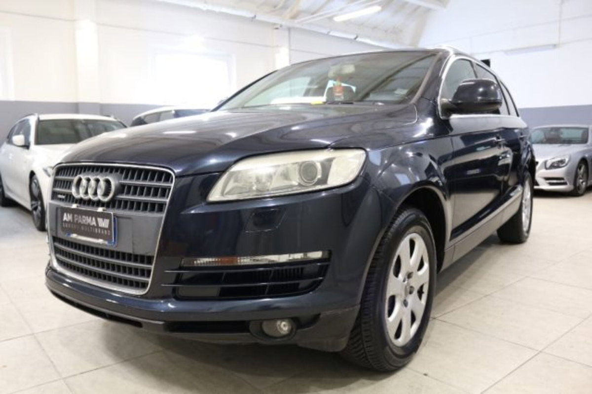 Audi Q7 3.0 V6 TDI 233CV quattro tiptronic (3)