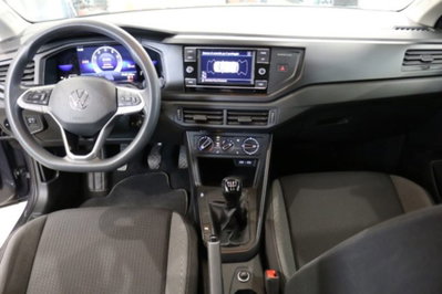 Volkswagen Taigo 1.0 tsi Life 95cv (9)