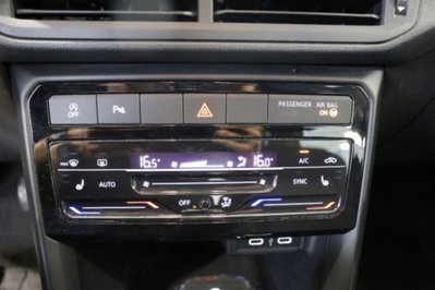 Volkswagen T-Cross 1.0 TSI 110 CV DSG Style (14)