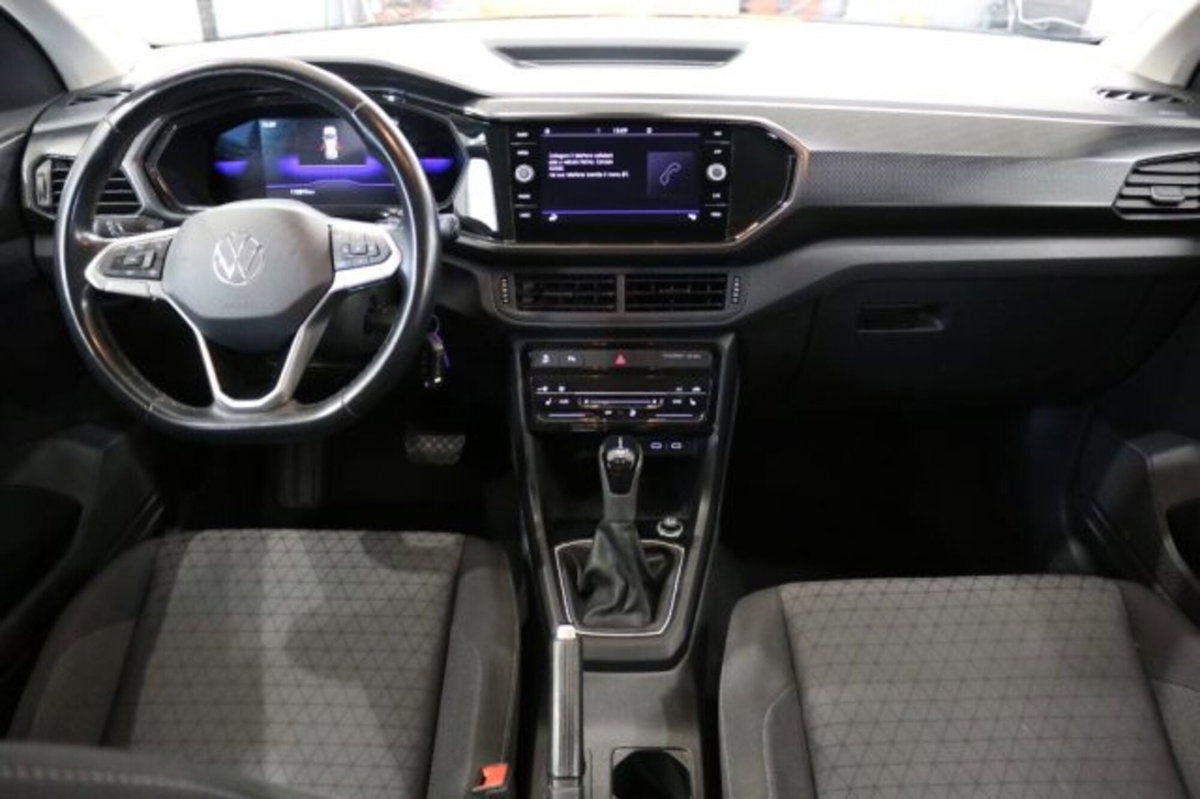 Volkswagen T-Cross 1.0 TSI 110 CV DSG Style (9)