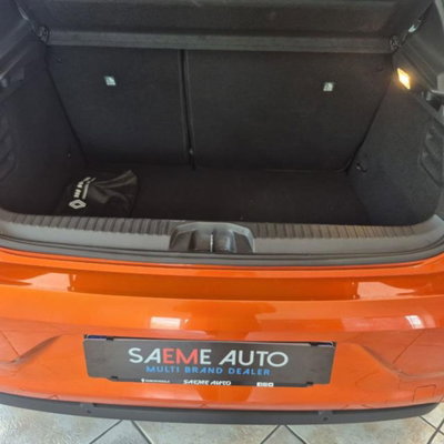 Renault Clio Full Hybrid E-Tech 145 CV 5 porte Equilibre (14)