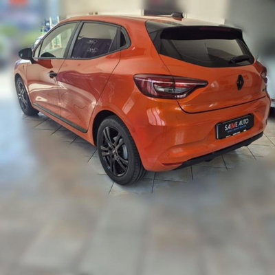 Renault Clio Full Hybrid E-Tech 145 CV 5 porte Equilibre (16)