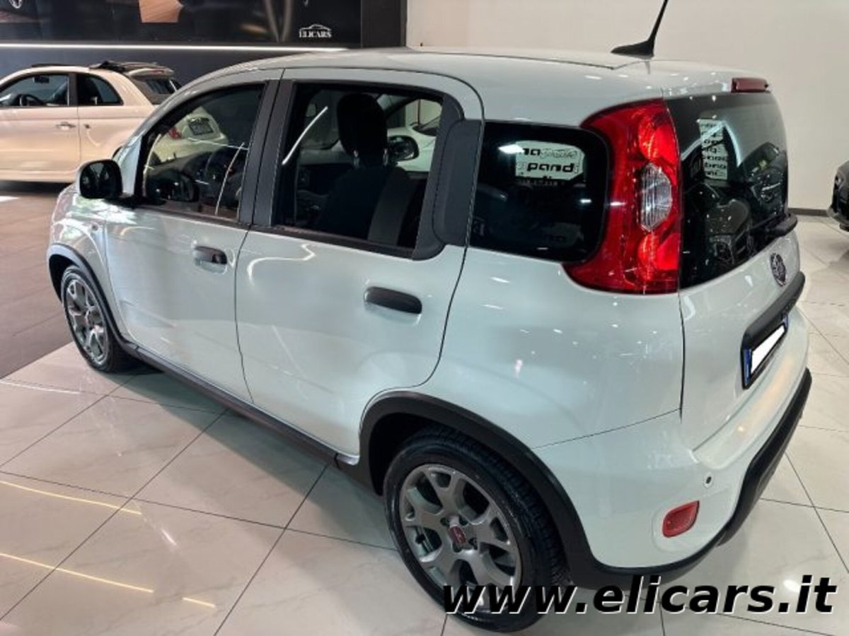 Fiat Pandina 1.0 firefly hybrid s&s 70cv (4)