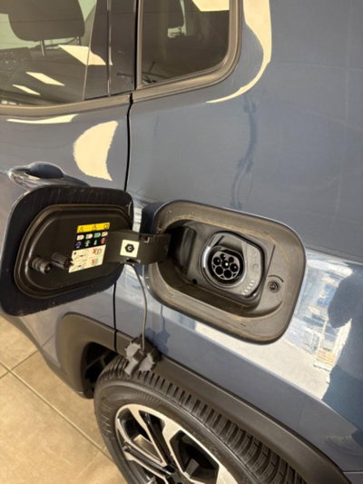 Jeep Compass 1.3 T4 190CV PHEV AT6 4xe Limited (14)