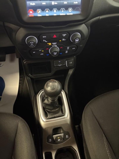 Jeep Renegade 1.0 T3 Limited (12)