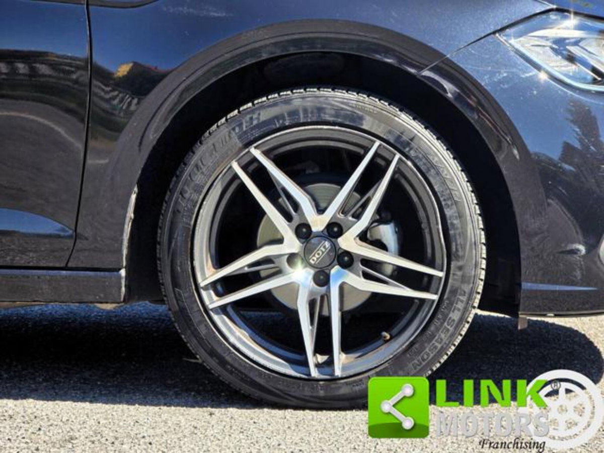 Volkswagen Polo 1.0 Life 80cv (17)