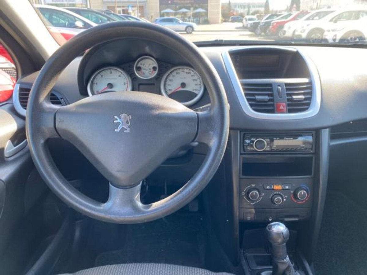 Peugeot 207 SW 8V HDi 93CV X Line (10)