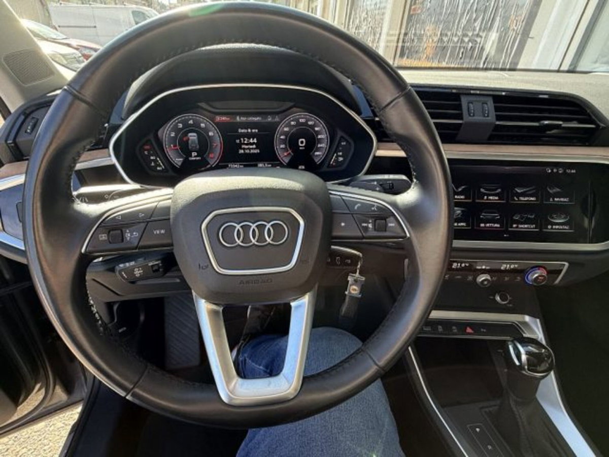 Audi Q3 Sportback 40 TFSI S tronic quattro edition (14)