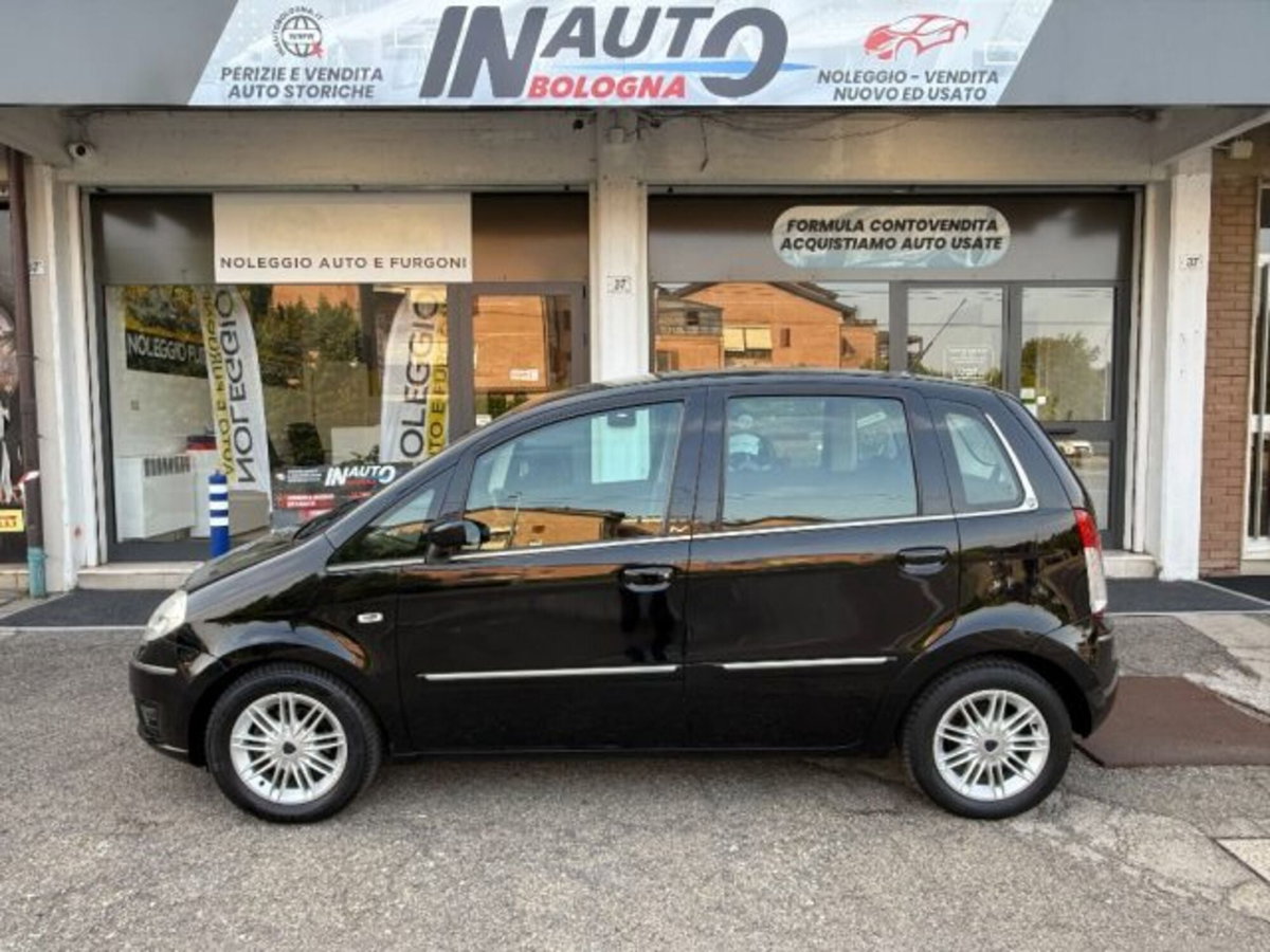 Lancia Musa 1.4 16V EURO 5 Oro Plus (2)