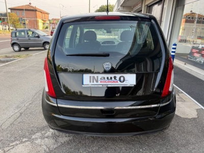 Lancia Musa 1.4 16V EURO 5 Oro Plus (7)
