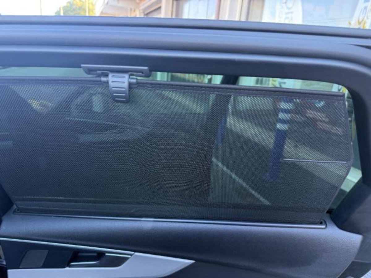 Audi A4 Avant 35 TDI/163 CV S tronic S line edition (18)