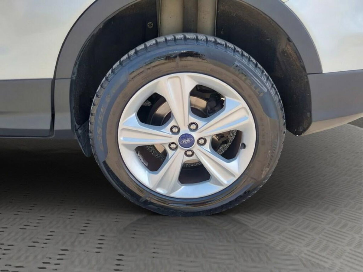 Ford Kuga 2.0 TDCI 120 CV S&S 2WD Plus (14)