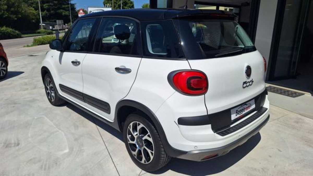 Fiat 500L 1.4 95 CV S&S Connect (16)
