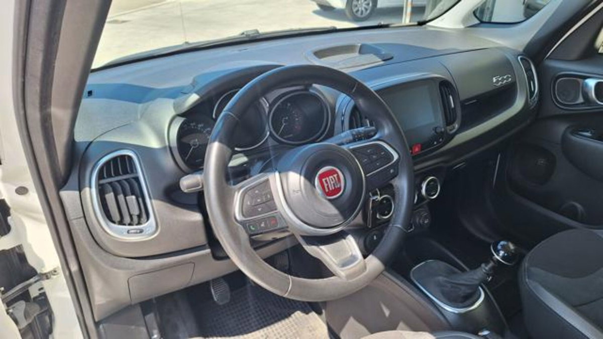 Fiat 500L 1.4 95 CV S&S Connect (2)