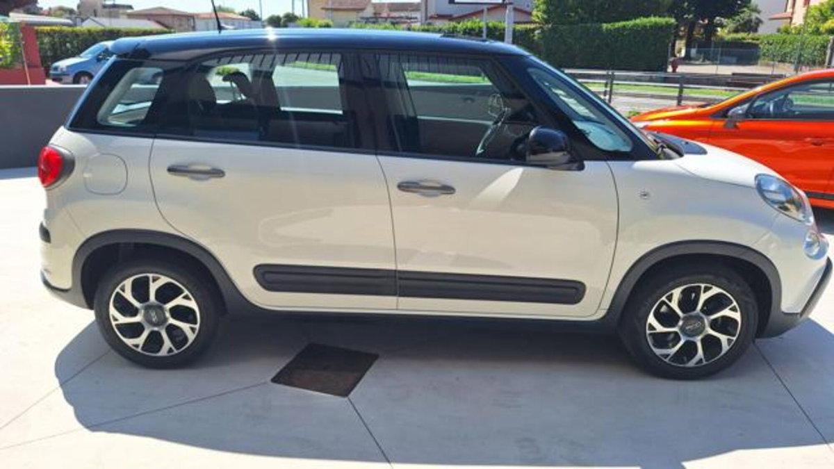 Fiat 500L 1.4 95 CV S&S Connect (7)