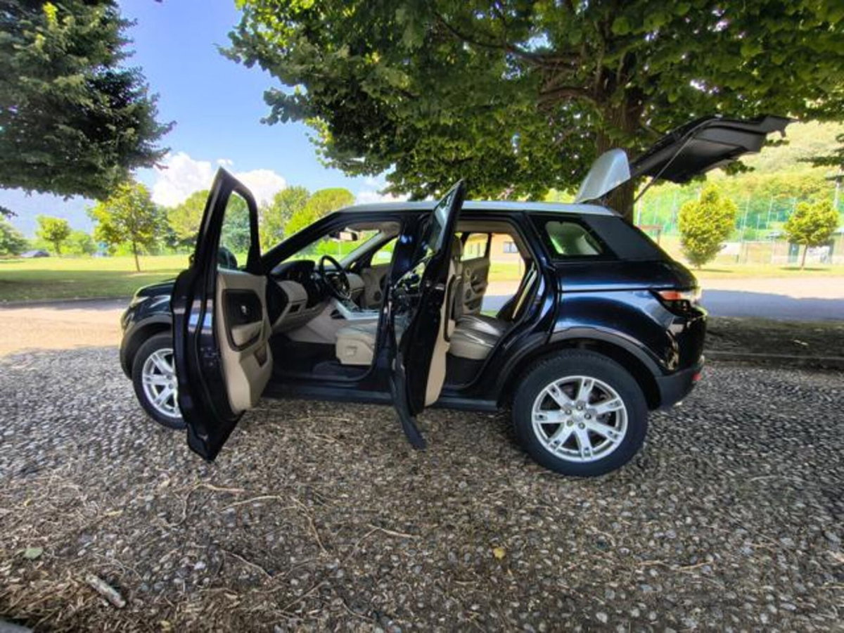 Land Rover Range Rover Evoque 2.2 Sd4 5p. Dynamic (14)