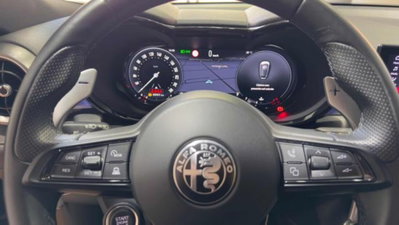 Alfa Romeo Tonale 1.6 Veloce 130cv tct6 (16)