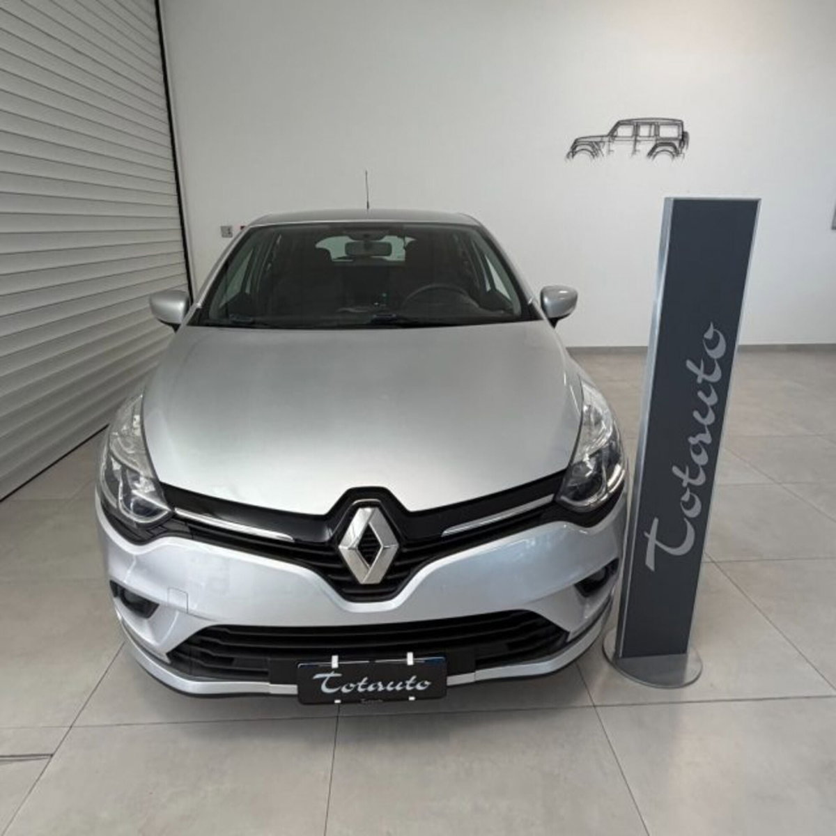 Renault Clio dCi 8V 90 CV 5 porte Business (2)
