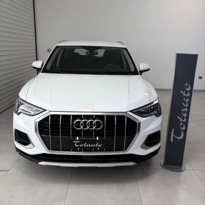 Audi Q3 35 TDI quattro S tronic Business Advanced (2)