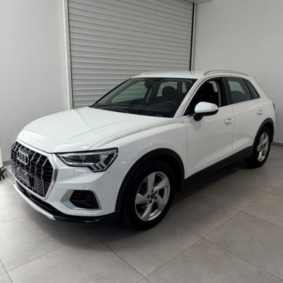 Audi Q3 35 TDI quattro S tronic Business Advanced (3)