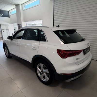 Audi Q3 35 TDI quattro S tronic Business Advanced (5)