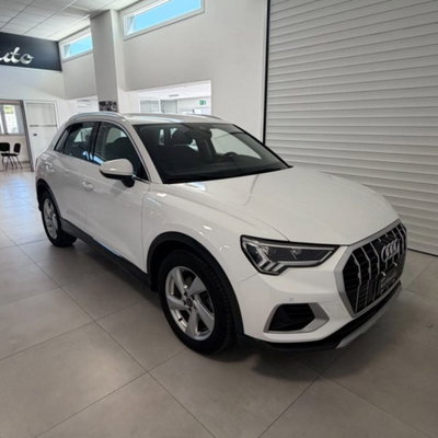 Audi Q3 35 TDI quattro S tronic Business Advanced (6)